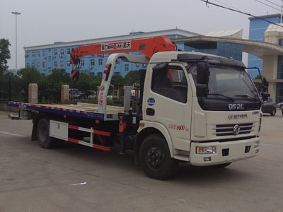 程力威牌CLW5091TQZD5型清障车