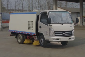 程力威牌CLW5040TSLK5型扫路车