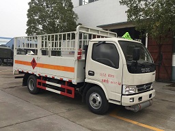 程力威牌CLW5046TQPE5型气瓶运输车