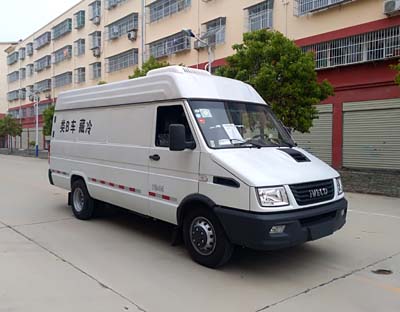 程力威牌CLW5040XLCNJ5型冷藏车